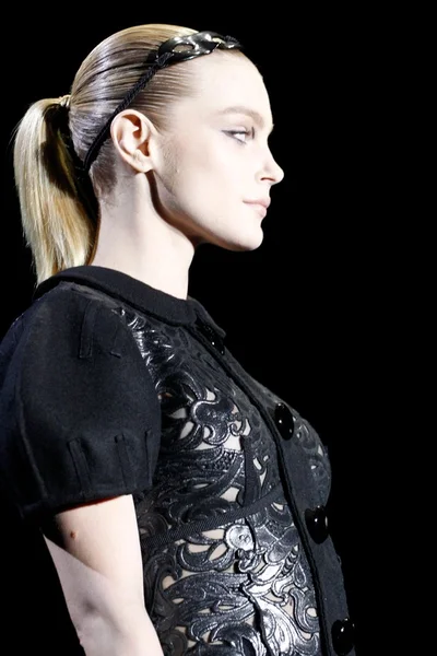 Look 201
